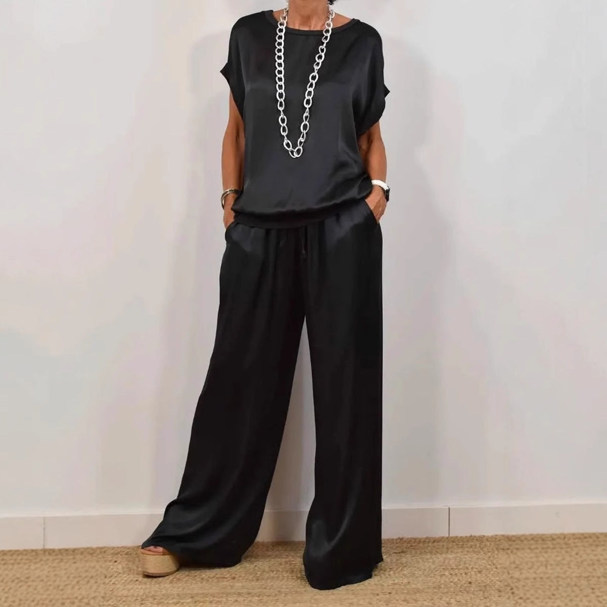 Satin Décontracté : douceur, légèreté et élégance sans effort